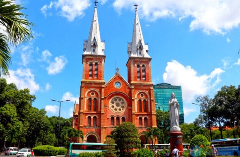 Công trình nhà thờ Đức Bà nổi tiếng Sài Gòn